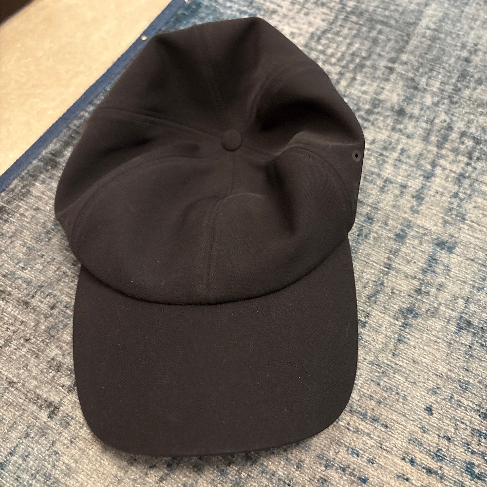 Lululemon baseball cap Olympic edition